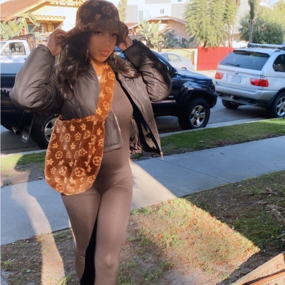 Brown/Tan Monolux Shoulder Bag - Picture 3 of 10